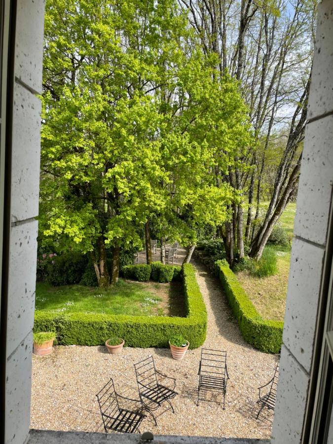 La Croix Des Granges Bed & Breakfast Chapdeuil Luaran gambar